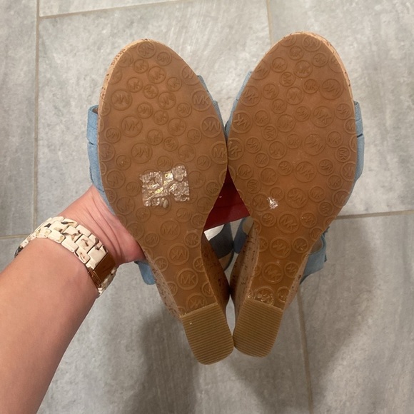 Michael Kors Baby Blue Wedges Size 7.5 - Picture 5 of 8